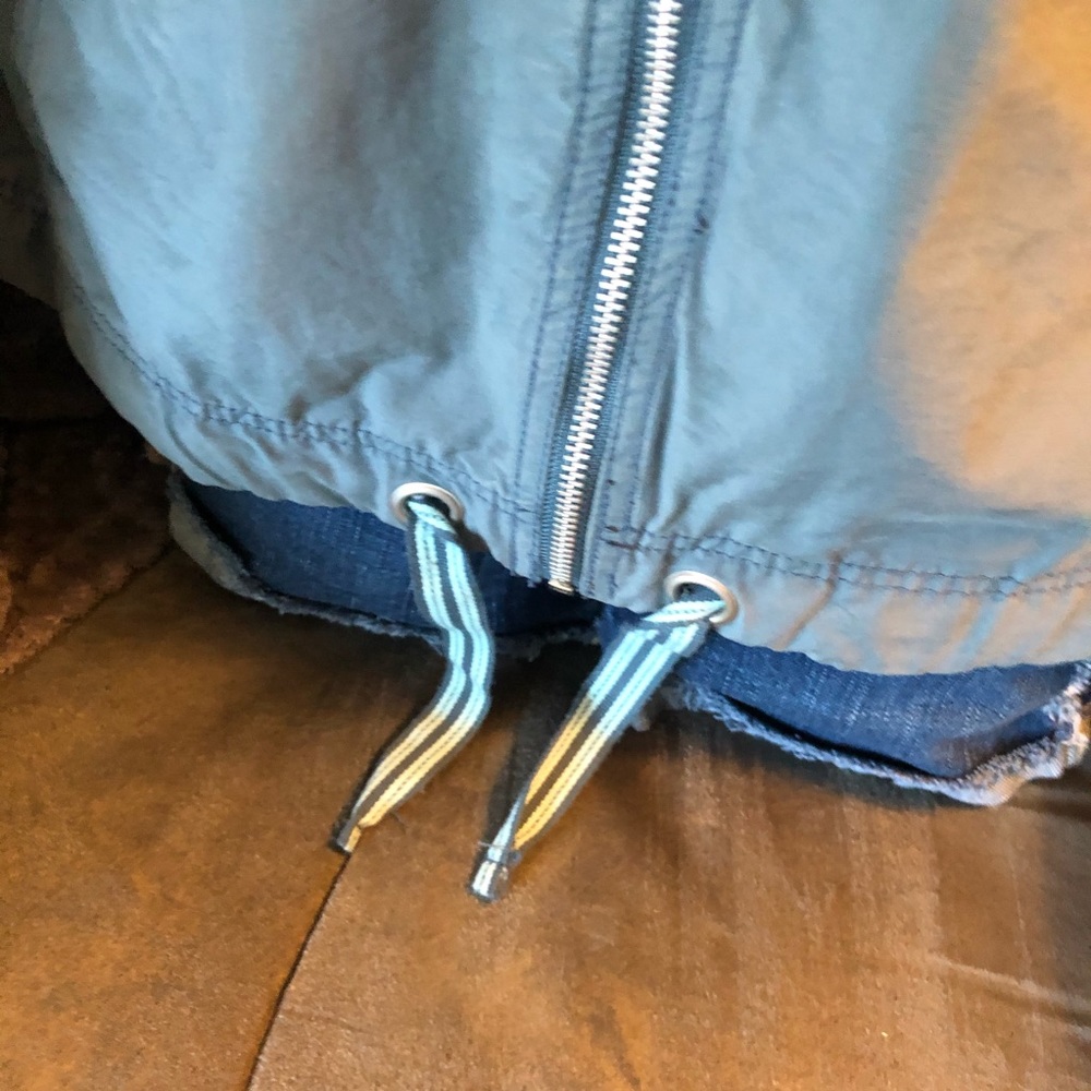 Women’s Columbia Casual Sportswear Hooded Jacket - Picture 4 of 7